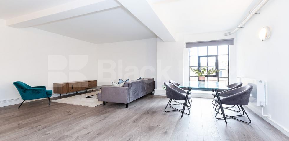 			REFURBISHED 2 BED WAREHOUSE APARTMENT , 2 Bedroom, 1 bath, 1 reception Apartment			 SPRINGFIELD HOUSE LOFTS-TYSSEN STREET, DALSTON/HAGGERSTON